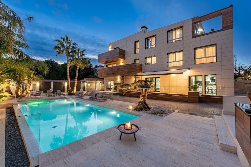 Apartament Luxury Casa Con Piscina, Wifi, 150M Dal Mare Miami Playa Zewnętrze zdjęcie