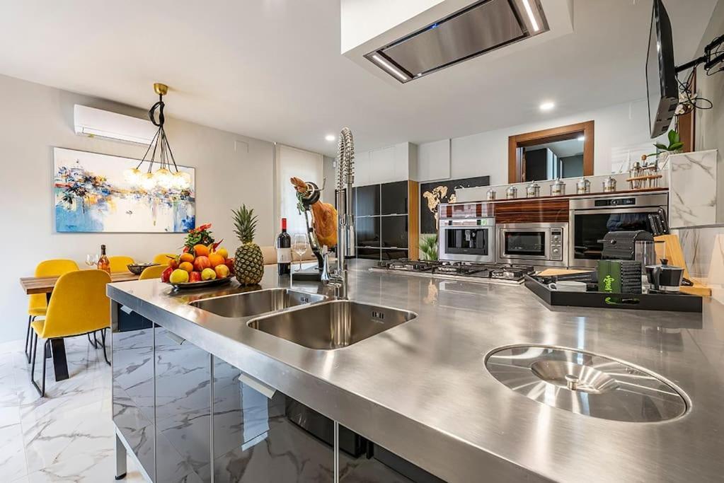 Apartament Luxury Casa Con Piscina, Wifi, 150M Dal Mare Miami Playa Zewnętrze zdjęcie
