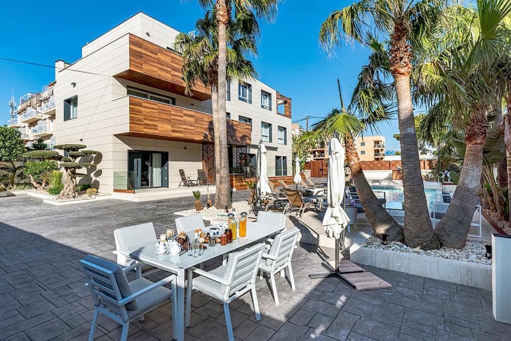 Apartament Luxury Casa Con Piscina, Wifi, 150M Dal Mare Miami Playa Zewnętrze zdjęcie